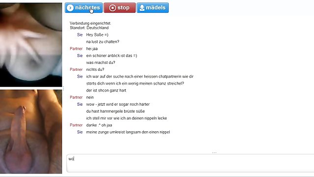 早上有个小鸡走进房间,他