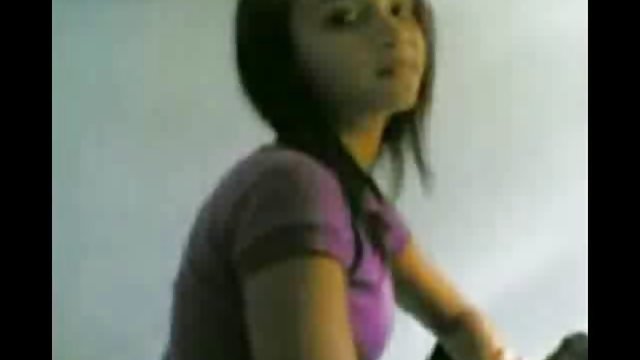 18 岁 金发女郎 艾里斯 玫瑰 吸 一个大 黑色 迪克