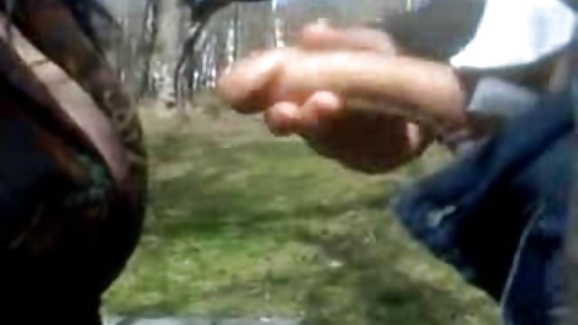 丰满 妈妈 夏天 布里尔 乱搞 与 年轻的 性感 家伙