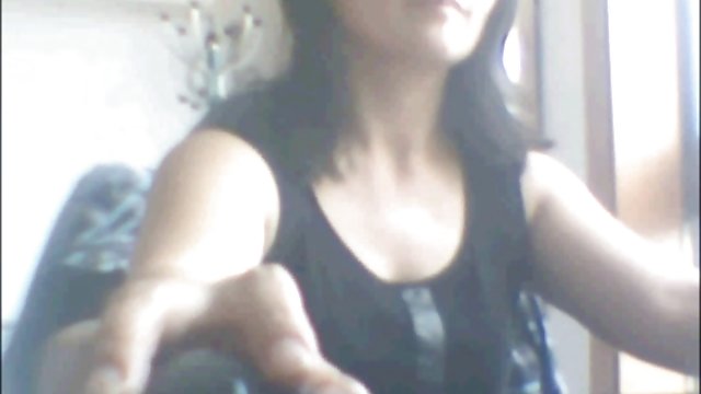 小鸡需要成员同时穿透它的两个洞